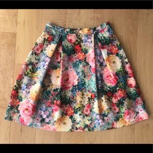 Super Cute Bright Chic Floral Print Skirt